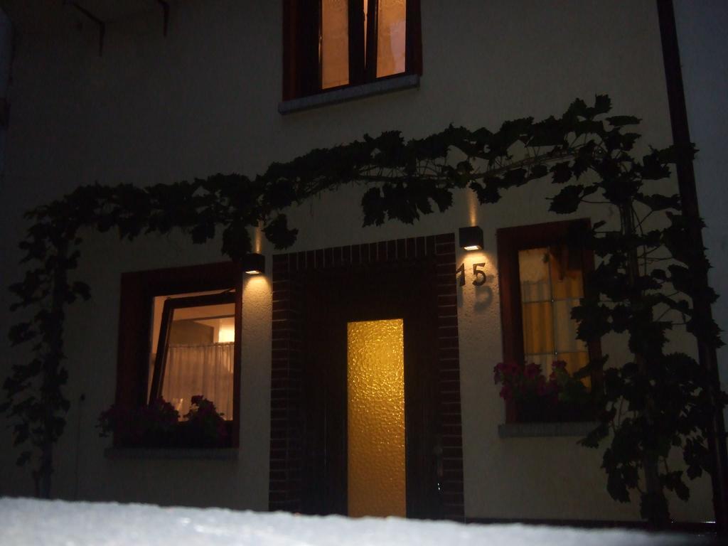 Kleines Winzerhauschen Vila Bremm Quarto foto