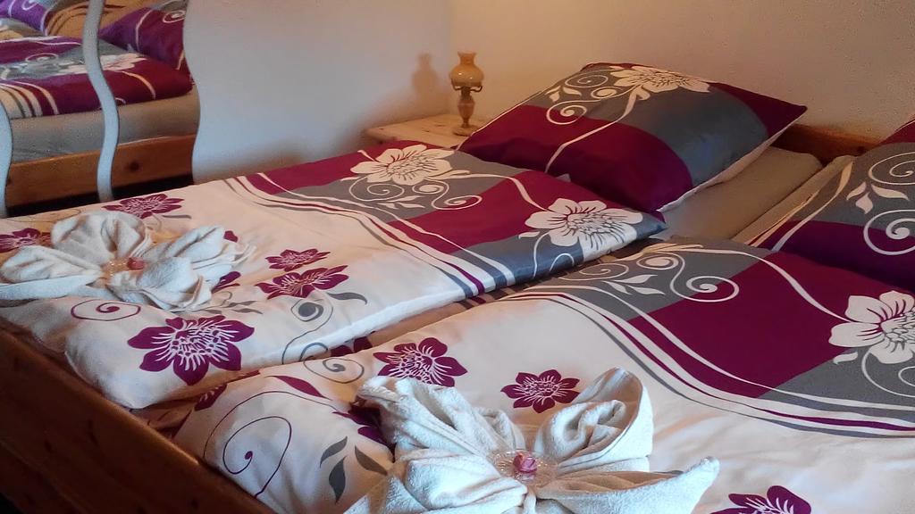 Kleines Winzerhauschen Vila Bremm Quarto foto