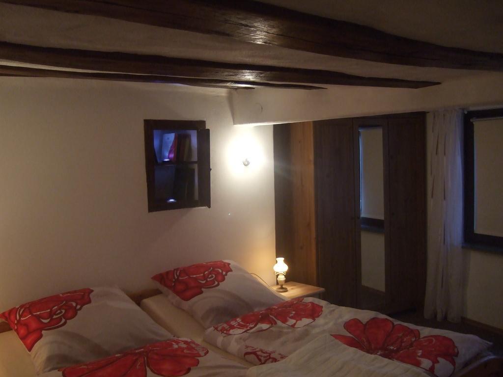 Kleines Winzerhauschen Vila Bremm Quarto foto